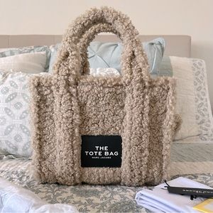 Marc Jacobs The Teddy Mini Tote Bag Beige NWT
